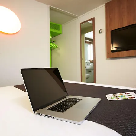 Hotell Campanile Rouen Est - Saint Pierre Franqueville-Saint-Pierre