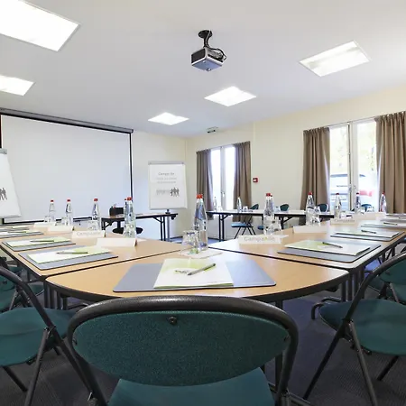 Hotel Campanile Rouen Est - Saint Pierre 3*