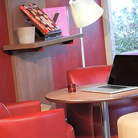 Hotel Campanile Rouen Est - Saint Pierre 3*