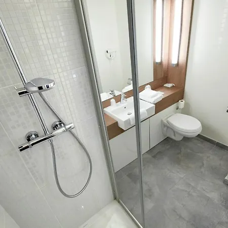 Hotel Campanile Rouen Est - Saint Pierre 3*
