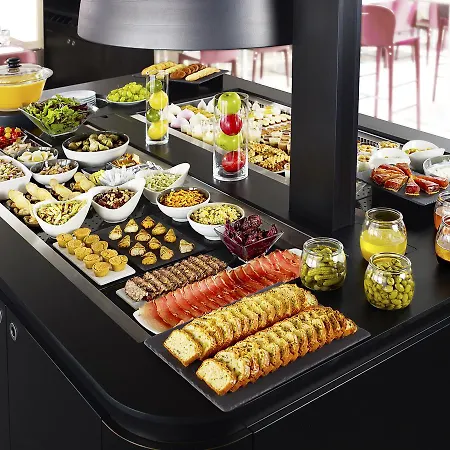 Hotel Campanile Rouen Est - Saint Pierre